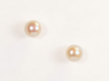 Load image into Gallery viewer, Freshwater Cultured Pink Pearl Earrings in 14K Yellow Gold
